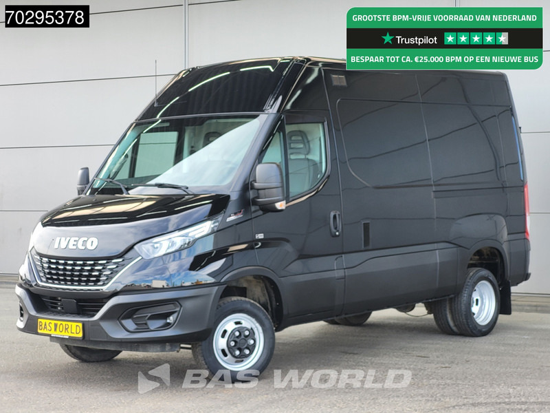 Iveco Daily 35C18 3.0L Automaat L2H2 Dubbellucht 3,5t Trekhaak Navi Airco Cruise Camera Euro6 L2 Airco Trekhaak Cruise control - Fourgon utilitaire: photos 1 Iveco Daily 35C18 3.0L Automaat L2H2 Dubbellucht 3,5t Trekhaak Navi Airco Cruise Camera Euro6 L2 Airco Trekhaak Cruise control - Fourgon utilitaire: photos 1