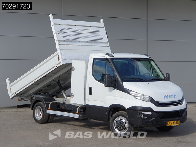 Iveco Daily 35C18 3.0L Automaat Open Laadbak met Kist Dubbellucht 3,5t Trekhaak Airco Euro6 Pritsche Pickup Open Box 2m3 Airco Trekhaak Crui - Utilitaire plateau: photos 3 Iveco Daily 35C18 3.0L Automaat Open Laadbak met Kist Dubbellucht 3,5t Trekhaak Airco Euro6 Pritsche Pickup Open Box 2m3 Airco Trekhaak Crui - Utilitaire plateau: photos 3
