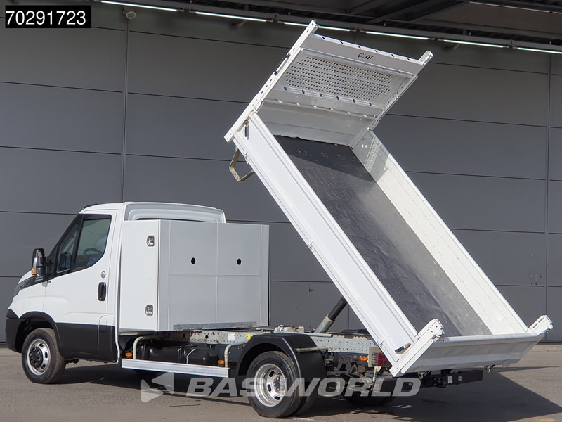 Iveco Daily 35C18 3.0L Automaat Open Laadbak met Kist Dubbellucht 3,5t Trekhaak Airco Euro6 Pritsche Pickup Open Box 2m3 Airco Trekhaak Crui - Utilitaire plateau: photos 2 Iveco Daily 35C18 3.0L Automaat Open Laadbak met Kist Dubbellucht 3,5t Trekhaak Airco Euro6 Pritsche Pickup Open Box 2m3 Airco Trekhaak Crui - Utilitaire plateau: photos 2
