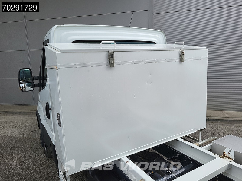 Utilitaire plateau Iveco Daily 35C18 3.0L Automaat Open Laadbak met Kist Dubbellucht 3,5t Trekhaak Cruise Euro6 Pritsche Pickup Open Box 2m3 Trekhaak Cruise co: photos 10