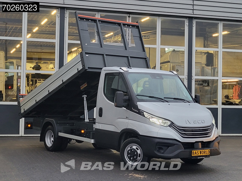 Iveco Daily 35C21 3.0L Automaat 210PK Open Laadbak Dubbellucht 2025-Model 3,5T Trekvermogen LED ACC Airco CarPlay Euro6 Tipper Benne Kieper - Utilitaire benne: photos 2 Iveco Daily 35C21 3.0L Automaat 210PK Open Laadbak Dubbellucht 2025-Model 3,5T Trekvermogen LED ACC Airco CarPlay Euro6 Tipper Benne Kieper - Utilitaire benne: photos 2