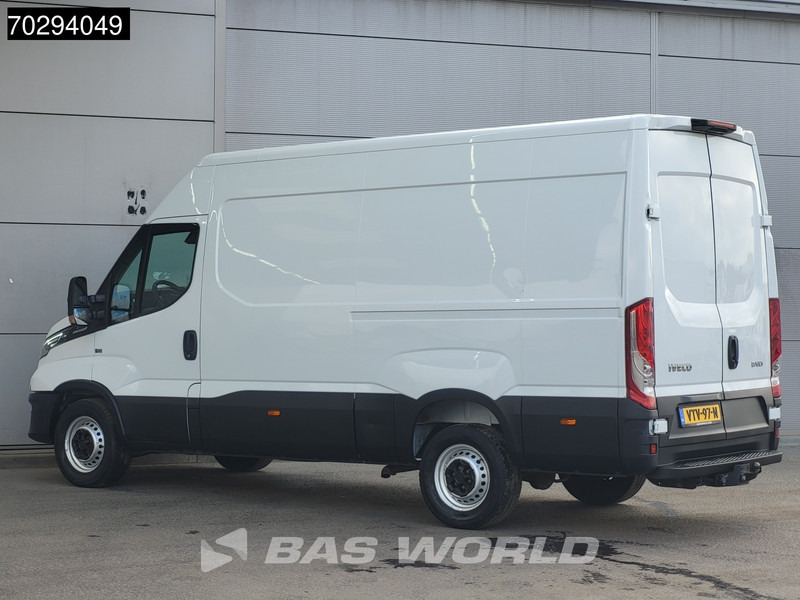 Iveco Daily 35S14 Automaat L2H2 3,5t Trekhaak LED Airco Cruise Camera Euro6 L2 12m3 Airco Trekhaak Cruise control - Fourgon utilitaire: photos 2 Iveco Daily 35S14 Automaat L2H2 3,5t Trekhaak LED Airco Cruise Camera Euro6 L2 12m3 Airco Trekhaak Cruise control - Fourgon utilitaire: photos 2