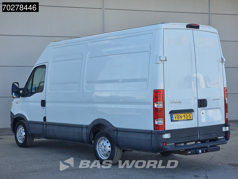 Iveco Daily 35S15 L2H2 Luchtvering 3,5t Trekhaak Airco Werkplaatsinrichting APK 01-2026 L2 12m3 Airco Trekhaak - Fourgon utilitaire: photos 2 Iveco Daily 35S15 L2H2 Luchtvering 3,5t Trekhaak Airco Werkplaatsinrichting APK 01-2026 L2 12m3 Airco Trekhaak - Fourgon utilitaire: photos 2