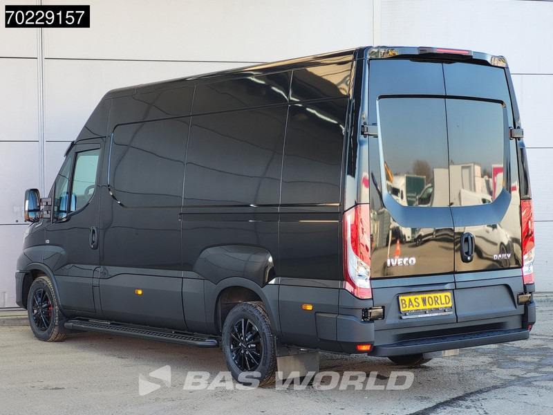 Iveco Daily 35S16 Automaat Black Edition L2H2 Airco Cruise LM-Velgen 3500kg trekgewicht Euro6 L2 12m3 Airco Cruise control - Fourgon utilitaire: photos 5 Iveco Daily 35S16 Automaat Black Edition L2H2 Airco Cruise LM-Velgen 3500kg trekgewicht Euro6 L2 12m3 Airco Cruise control - Fourgon utilitaire: photos 5