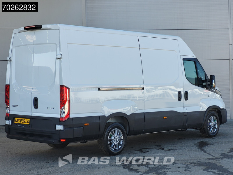 Iveco Daily 35S21 3.0L Automaat 210PK L2H2 2025-Model 3,5t Trekvermogen ACC LED CarPlay Camera Parkeersensoren Velgen Euro6 L2 12m3 Airco - Fourgon utilitaire: photos 3 Iveco Daily 35S21 3.0L Automaat 210PK L2H2 2025-Model 3,5t Trekvermogen ACC LED CarPlay Camera Parkeersensoren Velgen Euro6 L2 12m3 Airco - Fourgon utilitaire: photos 3
