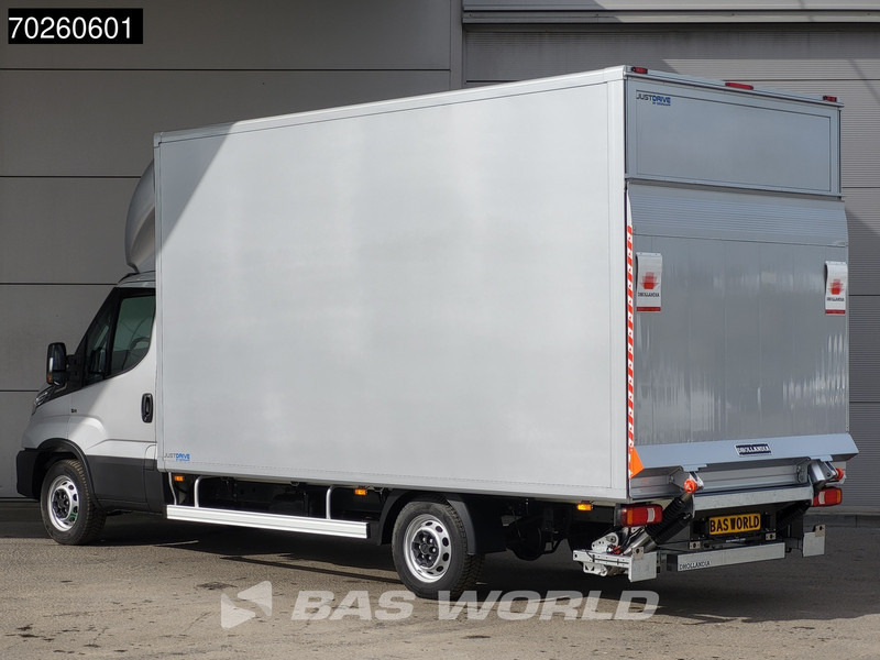Iveco Daily 35S21 3.0L Automaat Laadklep Zijdeur 210PK 2025-Model Dubbellucht ACC LED CarPlay Lat om Lat D'Hollandia 3,5t Trekvermogen Euro6 - Fourgon grand volume: photos 2 Iveco Daily 35S21 3.0L Automaat Laadklep Zijdeur 210PK 2025-Model Dubbellucht ACC LED CarPlay Lat om Lat D'Hollandia 3,5t Trekvermogen Euro6 - Fourgon grand volume: photos 2