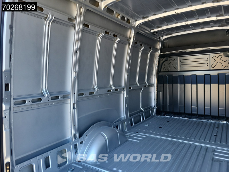 Fourgon utilitaire neuf Iveco Daily 35S21 Automaat Black Edition 2025 model L2H2 ACC LED CarPlay Velgen Camera 12m3 Airco: photos 9