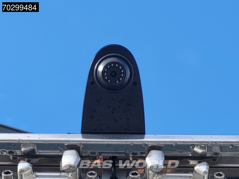 Utilitaire frigorifique Iveco Daily For rent in Germany from €3.795 per month Cruise control: photos 12 Utilitaire frigorifique Iveco Daily For rent in Germany from €3.795 per month Cruise control: photos 12