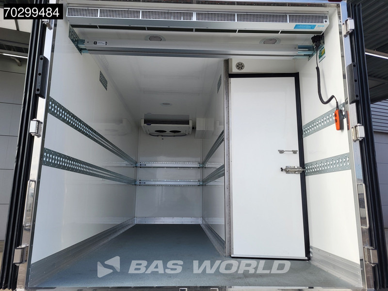 Utilitaire frigorifique Iveco Daily For rent in Germany from €3.795 per month Cruise control: photos 8 Utilitaire frigorifique Iveco Daily For rent in Germany from €3.795 per month Cruise control: photos 8