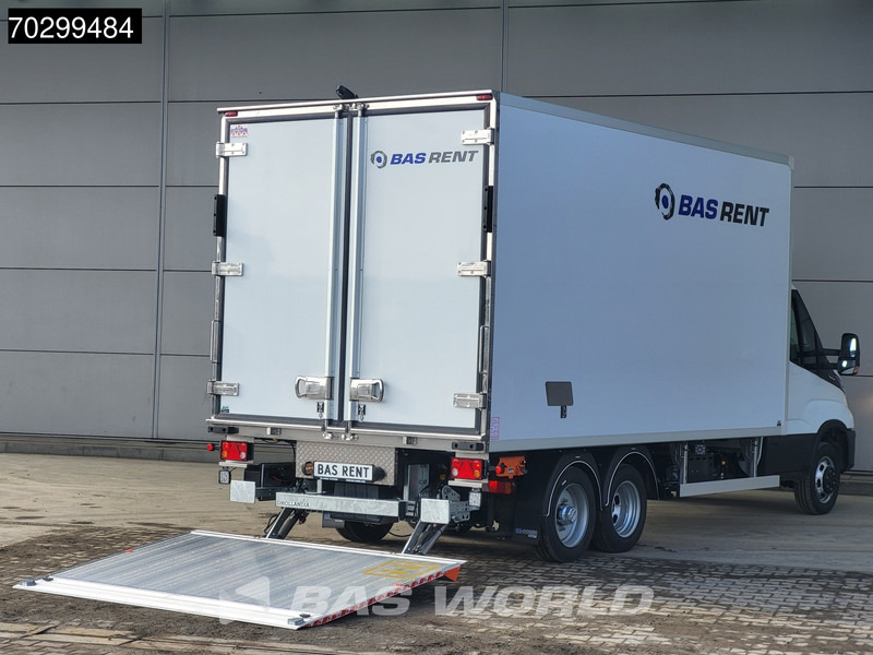 Utilitaire frigorifique Iveco Daily For rent in Germany from €3.795 per month Cruise control: photos 7 Utilitaire frigorifique Iveco Daily For rent in Germany from €3.795 per month Cruise control: photos 7