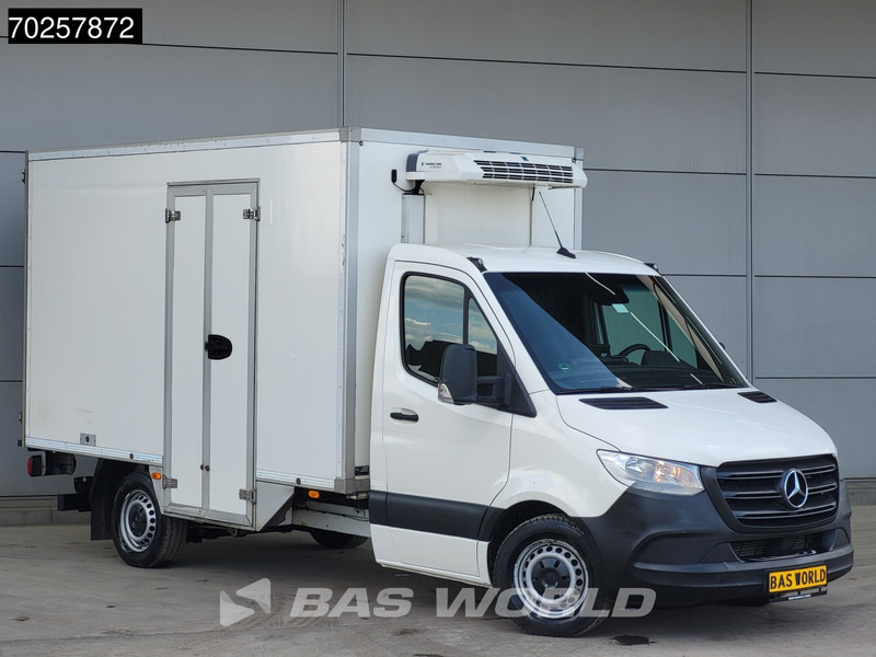 Mercedes-Benz Sprinter 314 CDI Koelwagen Automaat Bi temp Thermo King V-300 Max Koeler Koel Vries Vriezer Kühlkasten Airco - Utilitaire frigorifique: photos 3 Mercedes-Benz Sprinter 314 CDI Koelwagen Automaat Bi temp Thermo King V-300 Max Koeler Koel Vries Vriezer Kühlkasten Airco - Utilitaire frigorifique: photos 3