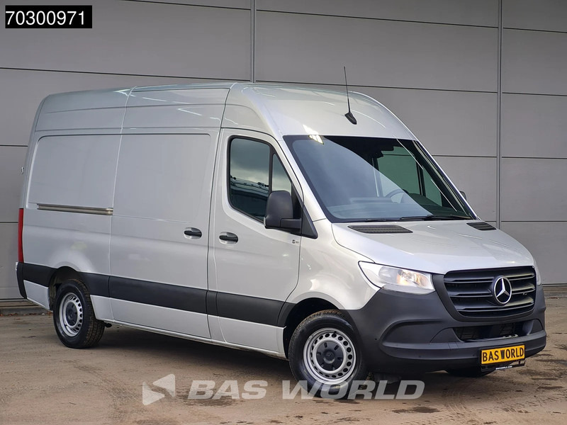 Mercedes-Benz Sprinter 315 CDI Automaat L2H2 150PK Airco Camera Parkeersensoren MBUX CarPlay Euro6 L2 Airco - Fourgonnette: photos 3 Mercedes-Benz Sprinter 315 CDI Automaat L2H2 150PK Airco Camera Parkeersensoren MBUX CarPlay Euro6 L2 Airco - Fourgonnette: photos 3