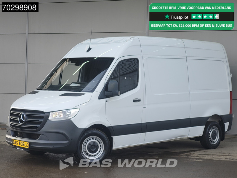 Mercedes-Benz Sprinter 315 CDI Automaat L2H2 150PK Trekhaak ACC Airco Camera Parkeersensoren v+a MBUX CarPlay Euro6 L2 Airco Trekhaak - Fourgon utilitaire: photos 1 Mercedes-Benz Sprinter 315 CDI Automaat L2H2 150PK Trekhaak ACC Airco Camera Parkeersensoren v+a MBUX CarPlay Euro6 L2 Airco Trekhaak - Fourgon utilitaire: photos 1