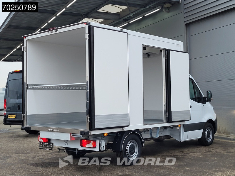Mercedes-Benz Sprinter 315 CDI Koelwagen 2025model Thermo King V-300max 230V stekker Bakwagen Koel Kühlwagen 13m3 Airco Cruise control - Utilitaire frigorifique: photos 5 Mercedes-Benz Sprinter 315 CDI Koelwagen 2025model Thermo King V-300max 230V stekker Bakwagen Koel Kühlwagen 13m3 Airco Cruise control - Utilitaire frigorifique: photos 5