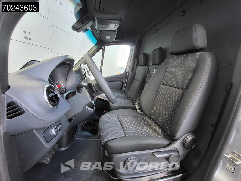 Fourgon utilitaire neuf Mercedes-Benz Sprinter 319 CDI Automaat L2H1 2025model ACC LED Navi Camera Velgen 9m3 Airco: photos 17