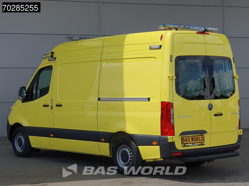 Mercedes-Benz Sprinter 319 CDI Automaat Nieuw! Complete Ambulance Ziekenwagen Rettungswagen Krankenwagen 11m3 Airco Cruise control - Ambulance: photos 2 Mercedes-Benz Sprinter 319 CDI Automaat Nieuw! Complete Ambulance Ziekenwagen Rettungswagen Krankenwagen 11m3 Airco Cruise control - Ambulance: photos 2