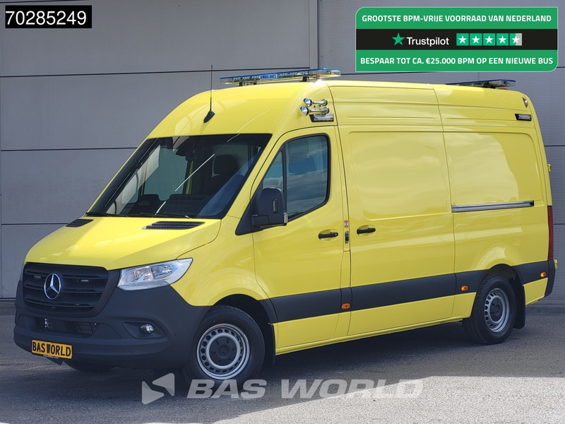 Mercedes-Benz Sprinter 319 CDI Automaat Nieuw! Complete Ambulance Ziekenwagen Rettungswagen Krankenwagen 11m3 Airco Cruise control - Ambulance: photos 1 Mercedes-Benz Sprinter 319 CDI Automaat Nieuw! Complete Ambulance Ziekenwagen Rettungswagen Krankenwagen 11m3 Airco Cruise control - Ambulance: photos 1