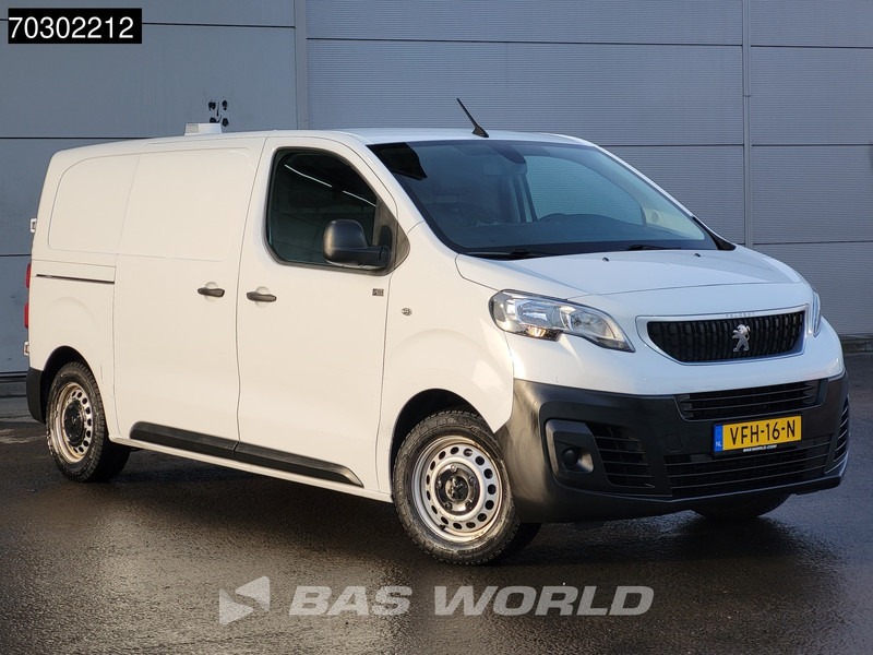 Peugeot Expert 102PK L2H1 Trekhaak Navi Airco Cruise APK 03-2026 Euro6 L2 Airco Trekhaak Cruise control - Fourgonnette: photos 3 Peugeot Expert 102PK L2H1 Trekhaak Navi Airco Cruise APK 03-2026 Euro6 L2 Airco Trekhaak Cruise control - Fourgonnette: photos 3