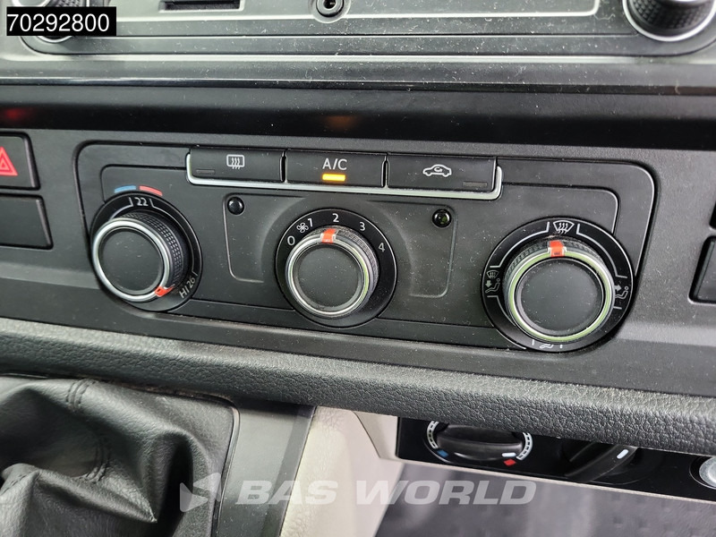 Minibus, Transport de personnes Volkswagen Transporter COMING SOON! Personenvervoer L2H1 Trekhaak Navi Airco Cruise Camera Parkeersensoren Kombi TV Taxi Euro6 Airco Dubbel cabine Crui: photos 16