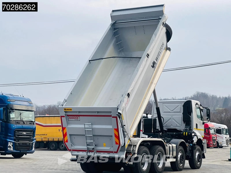 Ford F-Line 4145 8X4 NEW! 18m3 Wielton Tipper Steelsuspension Automatic Navi Euro 6 - Camion benne: photos 2 Ford F-Line 4145 8X4 NEW! 18m3 Wielton Tipper Steelsuspension Automatic Navi Euro 6 - Camion benne: photos 2