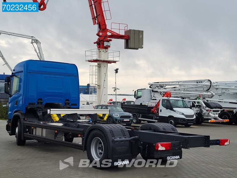 Scania G360 4X2 NEW! chassis PTO preparation Euro 5 - Châssis cabine: photos 2 Scania G360 4X2 NEW! chassis PTO preparation Euro 5 - Châssis cabine: photos 2