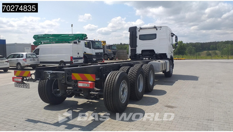 Volvo FMX 500 8X4 NEW 8x4 chassis Lift+steering axle VEB+ Euro 6 - Châssis cabine: photos 5 Volvo FMX 500 8X4 NEW 8x4 chassis Lift+steering axle VEB+ Euro 6 - Châssis cabine: photos 5