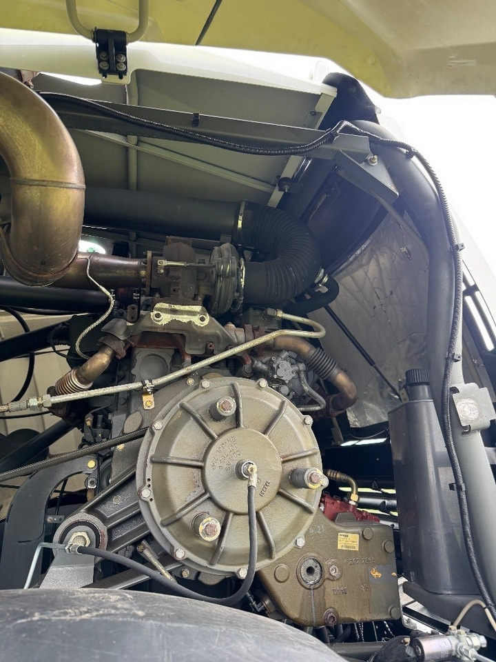 Ensileuse Claas Jaguar 950 Allrad: photos 15 Ensileuse Claas Jaguar 950 Allrad: photos 15