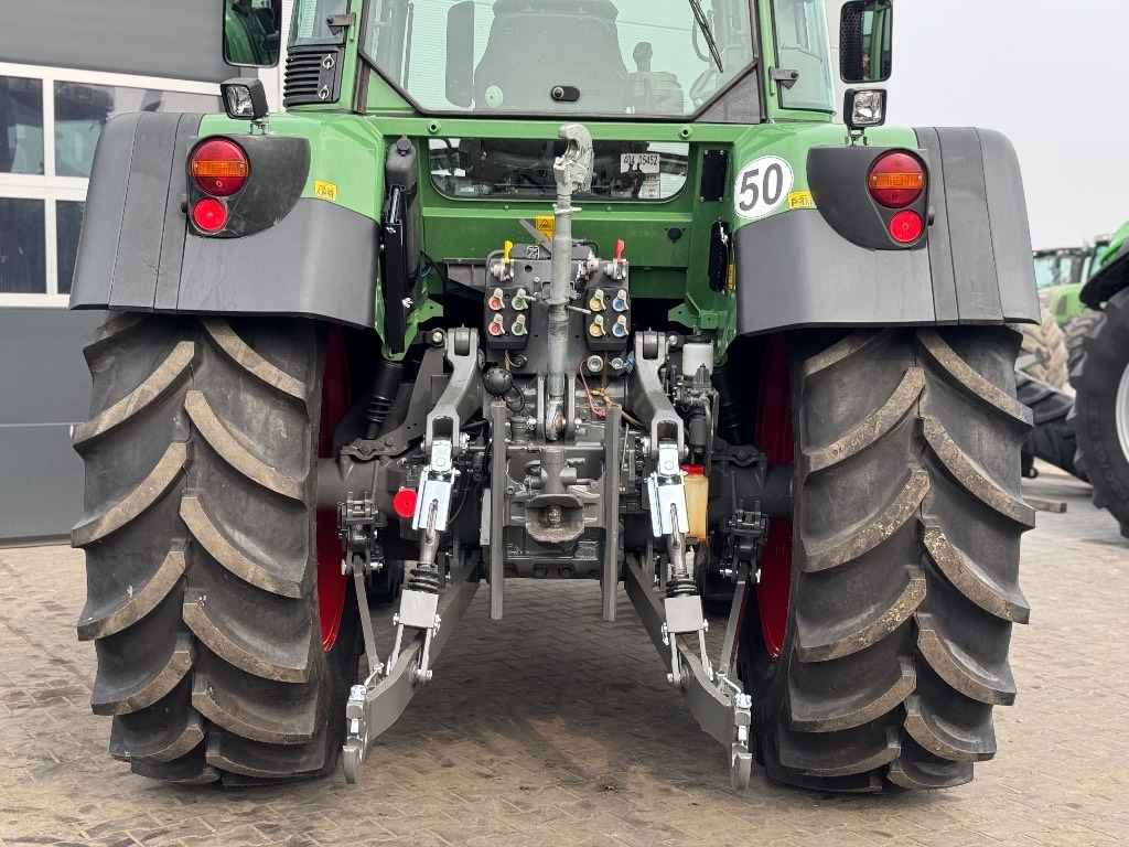 Tracteur agricole Fendt 415 Vario TMS: photos 8