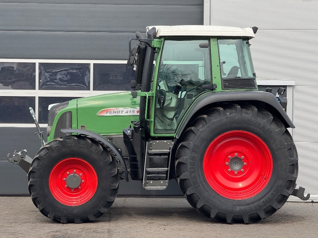 Tracteur agricole Fendt 415 Vario TMS: photos 6