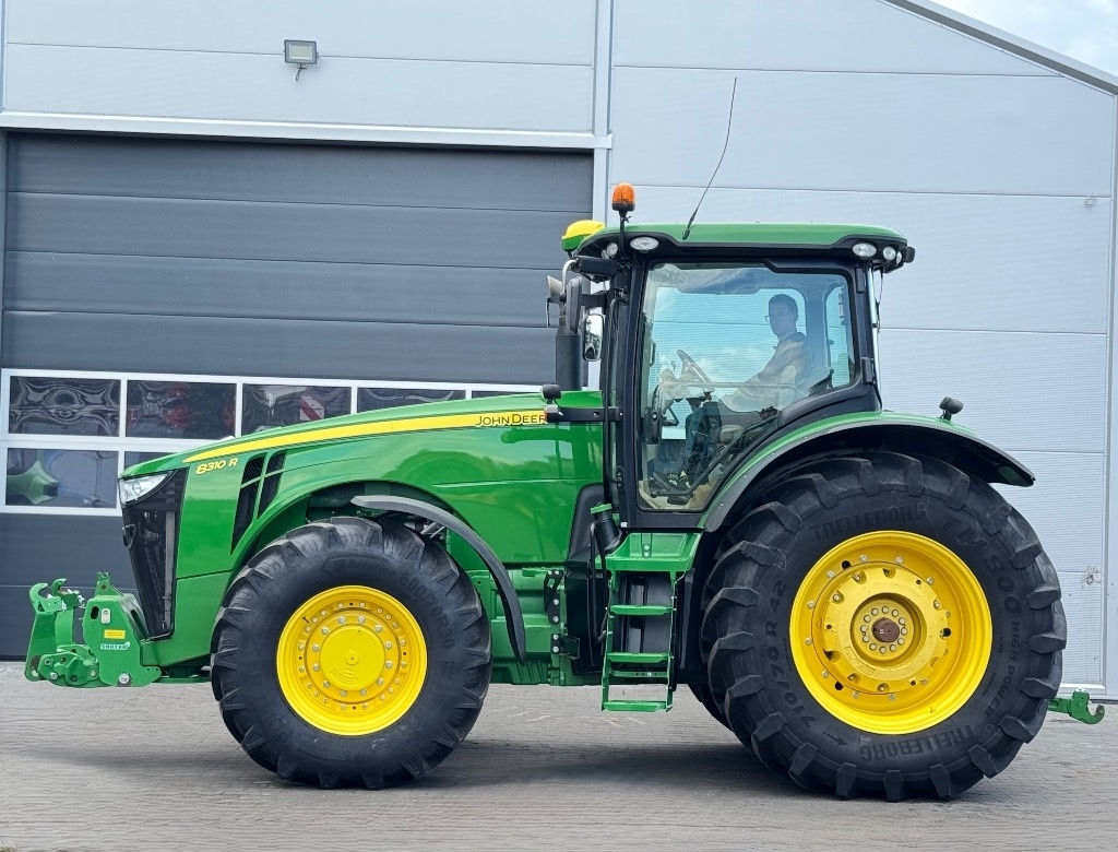 John Deere 8310 R - Tracteur agricole: photos 4 John Deere 8310 R - Tracteur agricole: photos 4