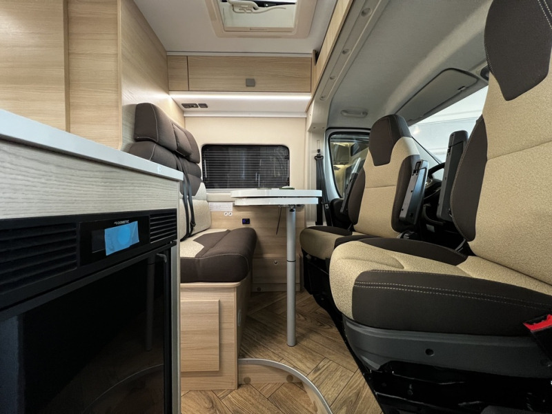 Chausson V594S First Line - Fourgon aménagé: photos 2 Chausson V594S First Line - Fourgon aménagé: photos 2
