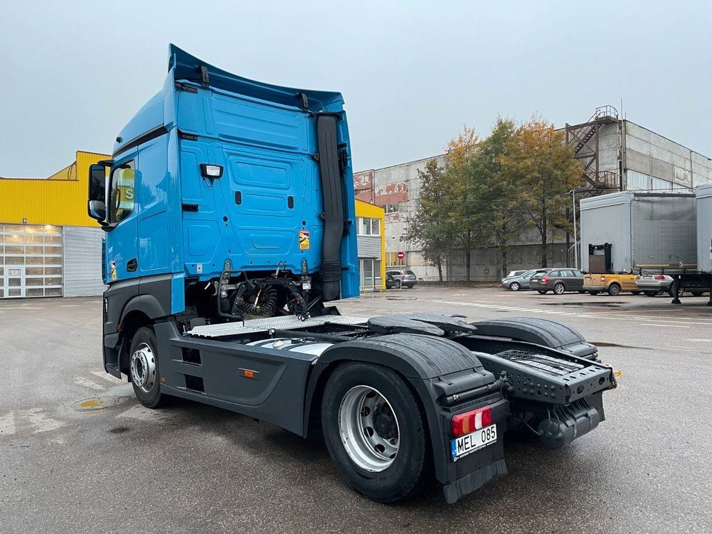 Mercedes-Benz 1842 Stream space - Tracteur routier: photos 4 Mercedes-Benz 1842 Stream space - Tracteur routier: photos 4