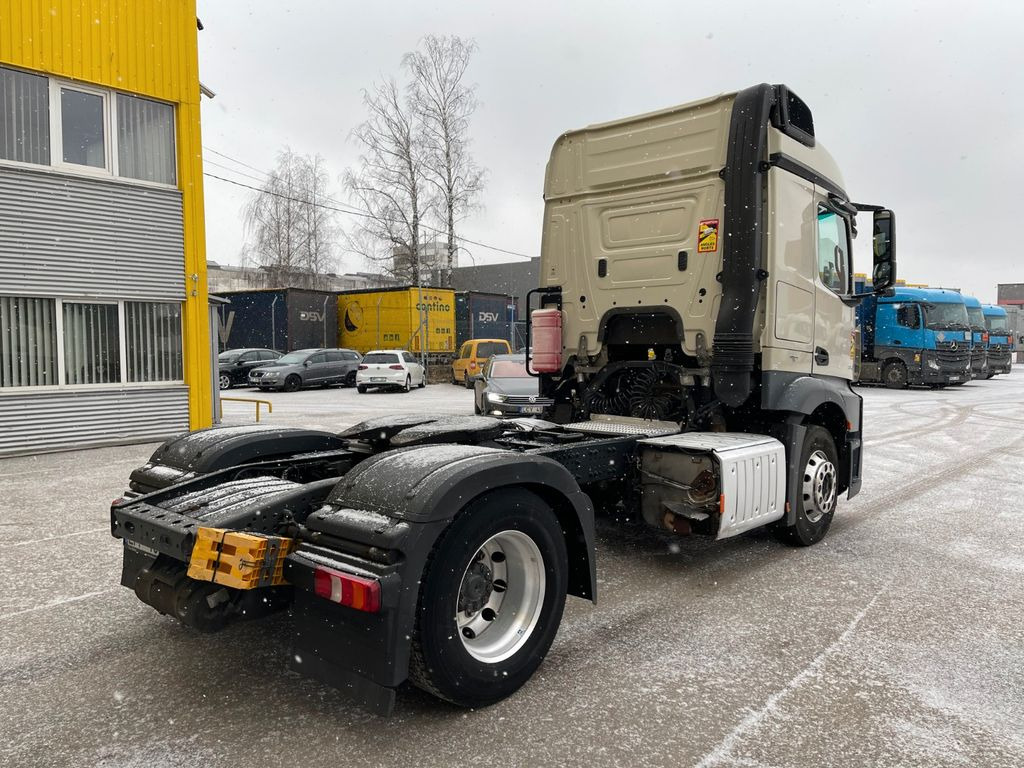 Mercedes-Benz Actros 1843 ADR 7 unit - Tracteur routier: photos 3 Mercedes-Benz Actros 1843 ADR 7 unit - Tracteur routier: photos 3