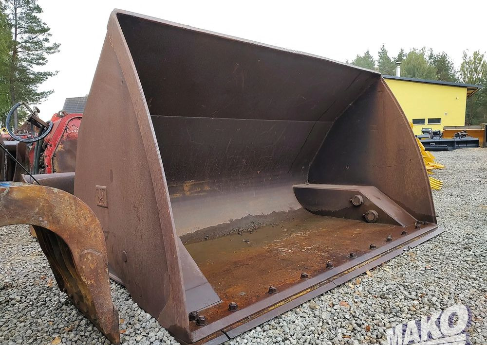 Łyżka CAT 270cm wysokiego wysypu do ładowarki - Accessoire pour Engins de chantier: photos 3 Łyżka CAT 270cm wysokiego wysypu do ładowarki - Accessoire pour Engins de chantier: photos 3