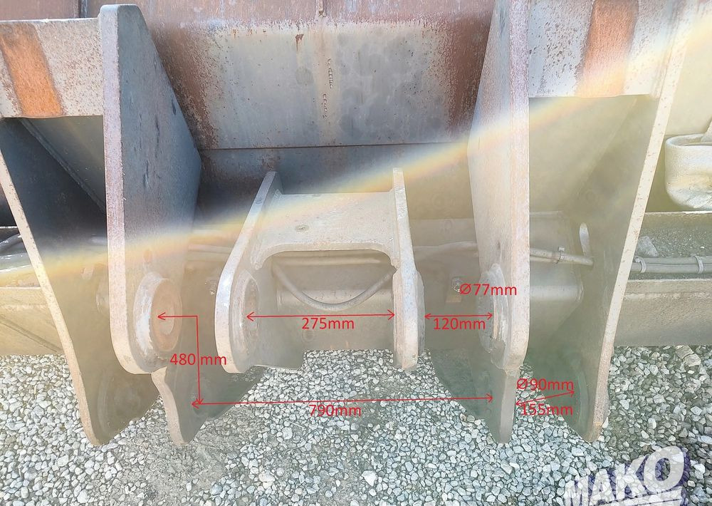 Łyżka Ulrich 365cm wysokiego wysypu do ładowarki CAT 980 972 - Accessoire pour Engins de chantier: photos 5 Łyżka Ulrich 365cm wysokiego wysypu do ładowarki CAT 980 972 - Accessoire pour Engins de chantier: photos 5