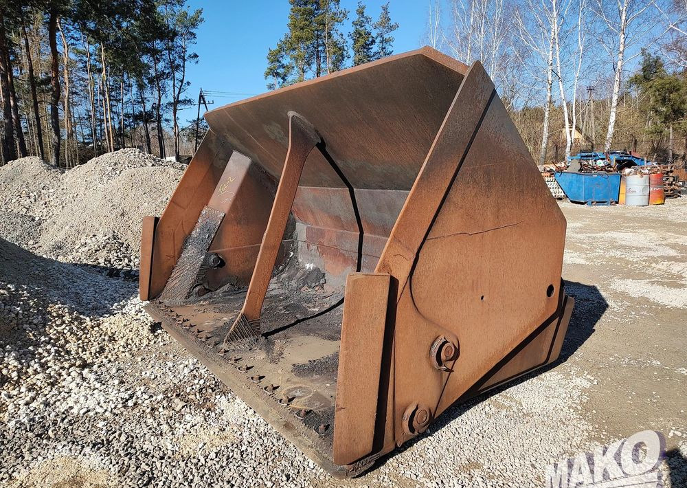Łyżka Ulrich 365cm wysokiego wysypu do ładowarki CAT 980 972 - Accessoire pour Engins de chantier: photos 1 Łyżka Ulrich 365cm wysokiego wysypu do ładowarki CAT 980 972 - Accessoire pour Engins de chantier: photos 1