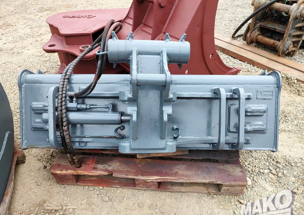 Łyżka skarpowa hydrauliczna 150cm Morin M3 - Accessoire pour Engins de chantier: photos 3 Łyżka skarpowa hydrauliczna 150cm Morin M3 - Accessoire pour Engins de chantier: photos 3