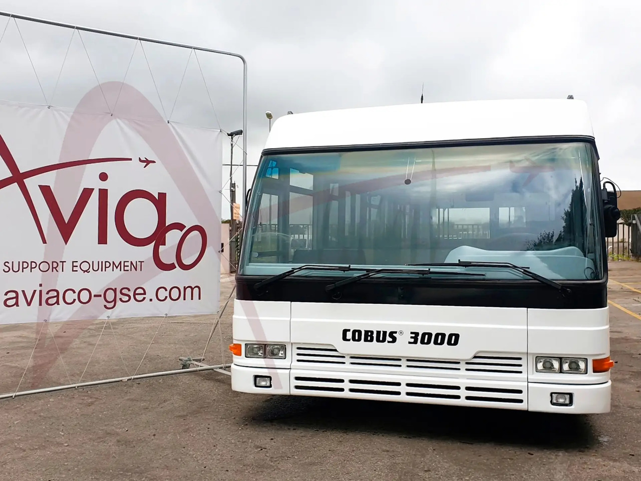 CONTRAC COBUS 3000 - Bus de l'aéroport: photos 1 CONTRAC COBUS 3000 - Bus de l'aéroport: photos 1