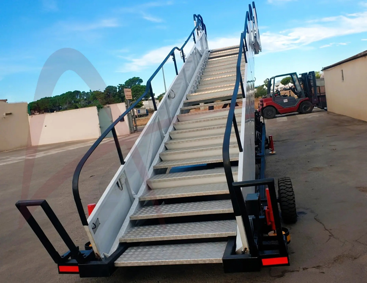 EDGHILL 480-1 - Escalier d'embarquement: photos 4 EDGHILL 480-1 - Escalier d'embarquement: photos 4