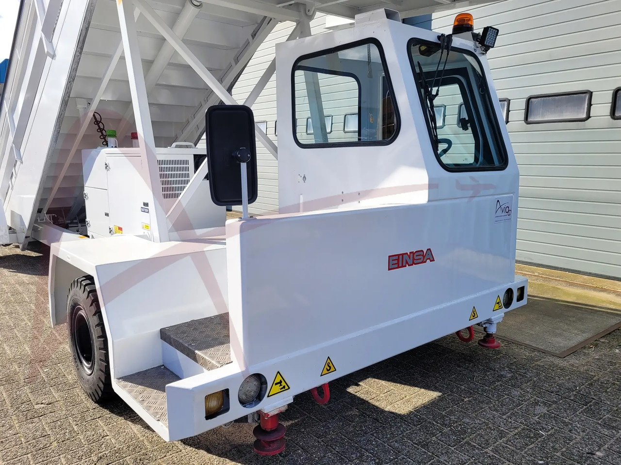 EINSA EDU-A - Escalier d'embarquement: photos 3 EINSA EDU-A - Escalier d'embarquement: photos 3