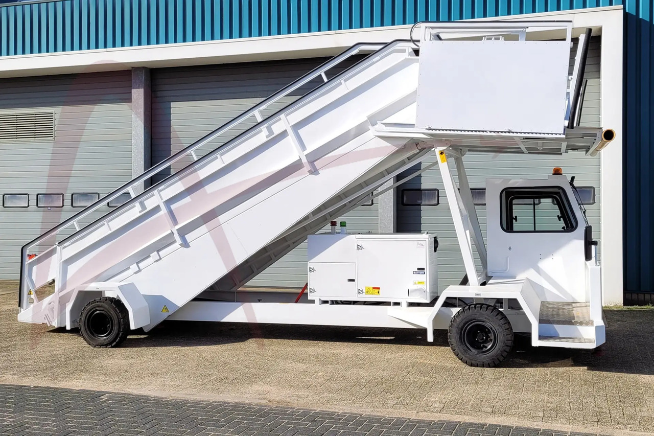 Escalier d'embarquement EINSA EDU-A: photos 1