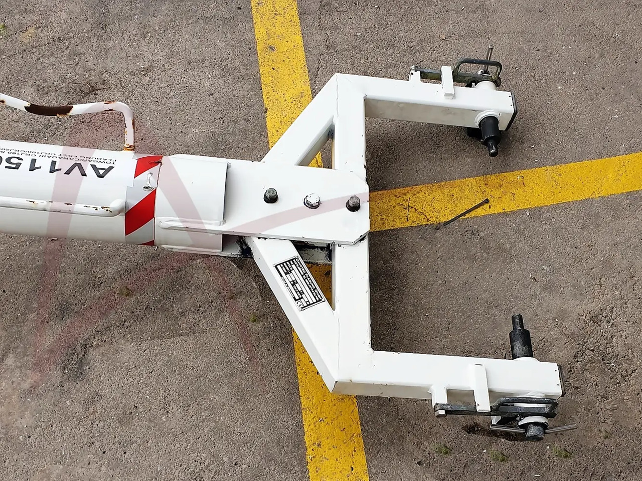 CAVOTEC FLADUNG FSST CRJ100-1000 - Équipement aéroportuaire: photos 2 CAVOTEC FLADUNG FSST CRJ100-1000 - Équipement aéroportuaire: photos 2