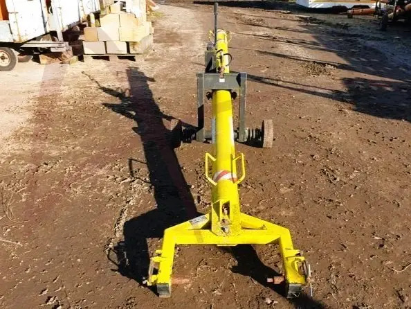 FLADUNG FSST SAAB2000 - Équipement aéroportuaire: photos 3 FLADUNG FSST SAAB2000 - Équipement aéroportuaire: photos 3