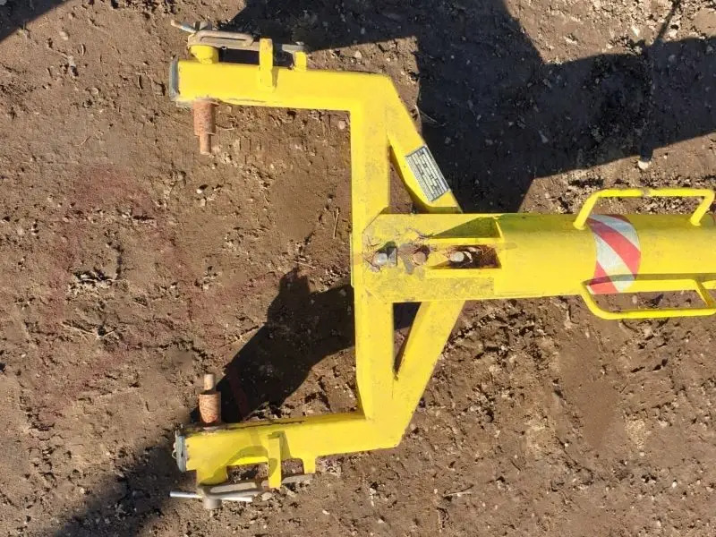 FLADUNG FSST SAAB2000 - Équipement aéroportuaire: photos 4 FLADUNG FSST SAAB2000 - Équipement aéroportuaire: photos 4