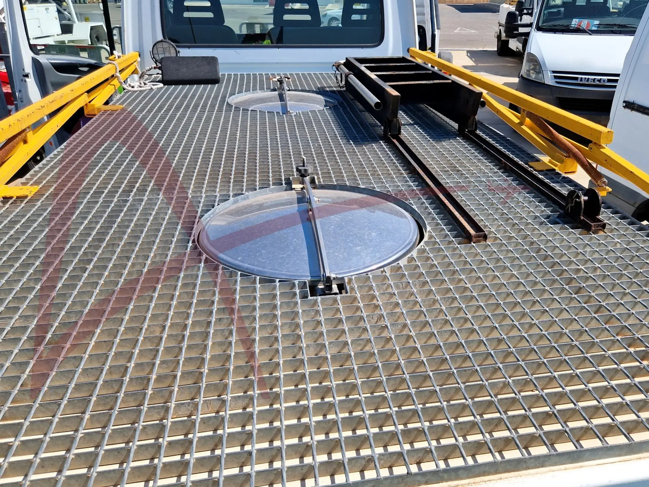 TEMG TG-0217 - Équipement aéroportuaire: photos 3 TEMG TG-0217 - Équipement aéroportuaire: photos 3