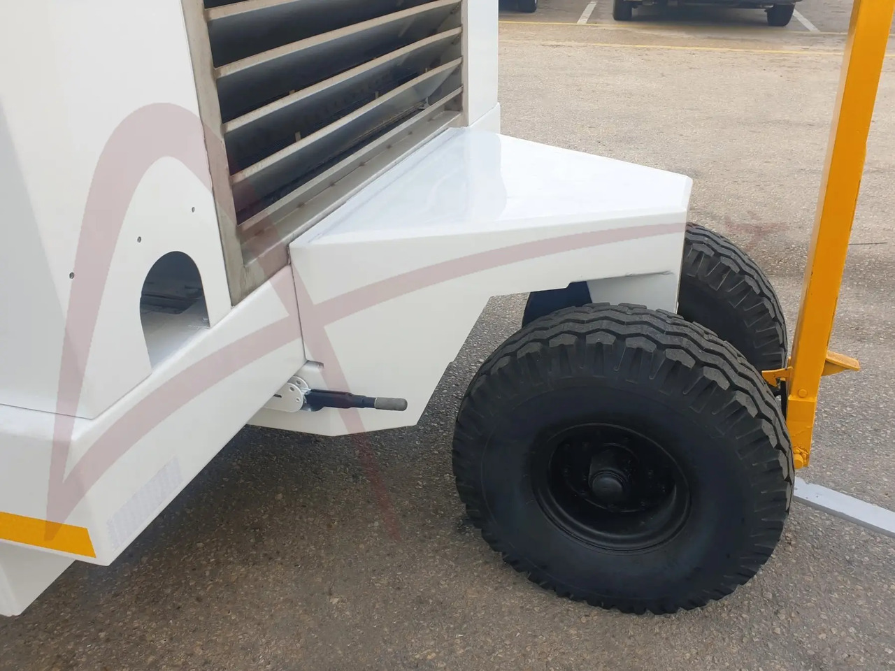 TLD ACE-600-2180 - Équipement aéroportuaire: photos 4 TLD ACE-600-2180 - Équipement aéroportuaire: photos 4