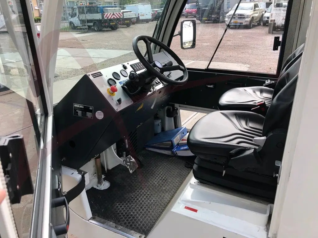 MULAG COMET 4H - Tracteur à bagages: photos 4 MULAG COMET 4H - Tracteur à bagages: photos 4