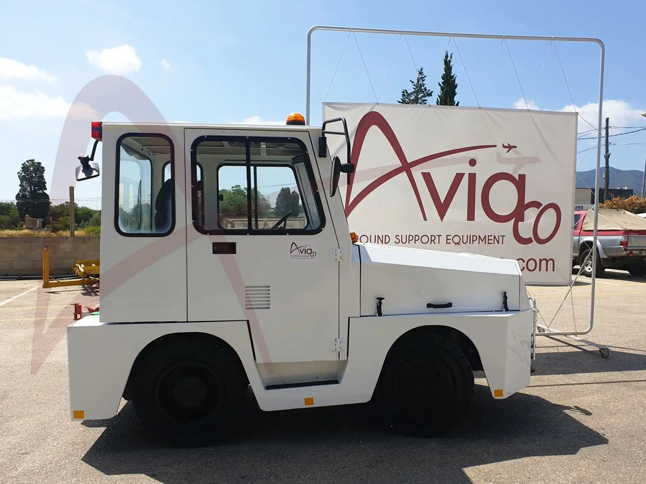 MULAG COMET 6 - Tracteur à bagages: photos 4 MULAG COMET 6 - Tracteur à bagages: photos 4