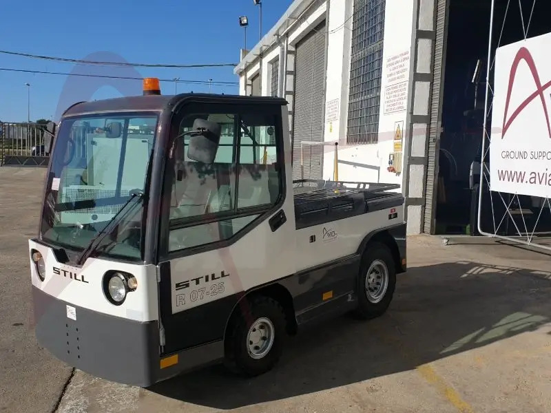 STILL R07-25 - Tracteur à bagages: photos 1 STILL R07-25 - Tracteur à bagages: photos 1