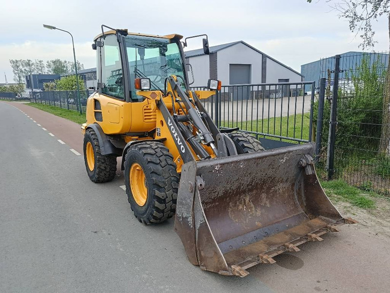 Chargeuse sur pneus Volvo L 20 F-P shovel wiellader loader lader 2012 bak: photos 10